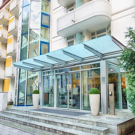 Leonardo Hotel&residenz 4*