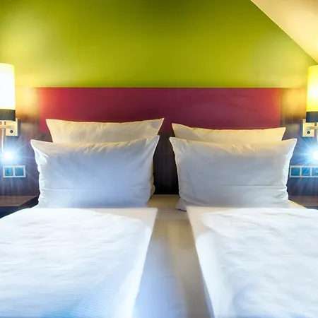 Leonardo & Residenz Hotel 4*
