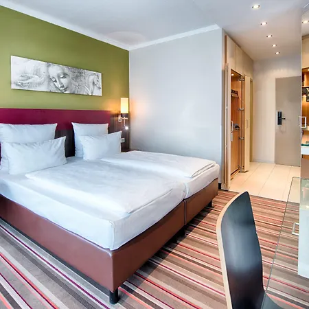 Отель Leonardo&residenz