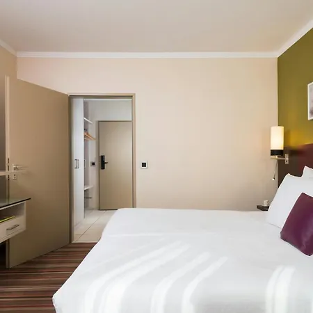 Hotel Leonardo Hotel&residenz 4*