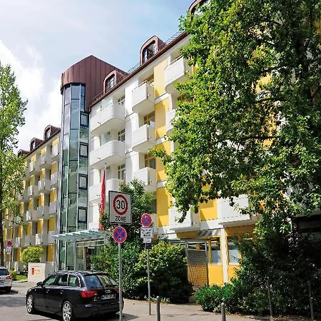 Hotel Leonardo Hotel&residenz 4*