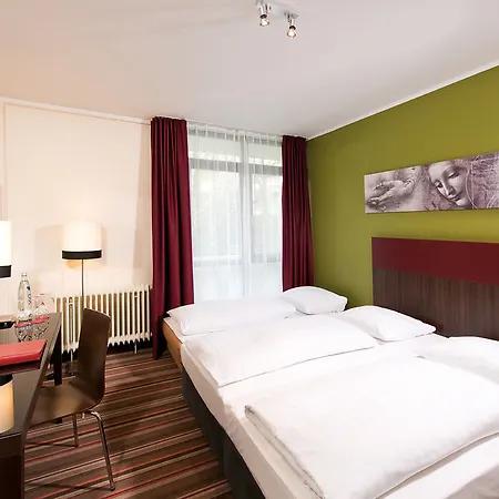 Hotel Leonardo & Residenz 4*