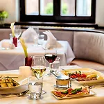 Leonardo Hotel&residenz Hotel 4*