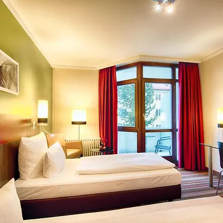 Leonardo & Residenz 4*