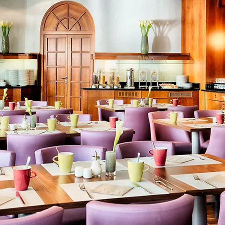 Leonardo Hotel&residenz 4*