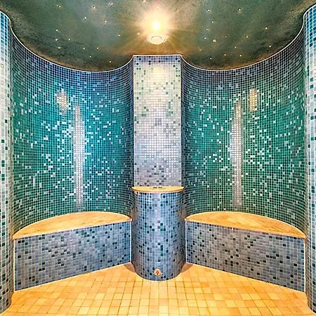 فندق Leonardo & Residenz