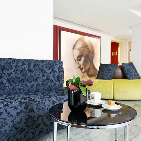 Leonardo & Residenz 4* Μόναχο