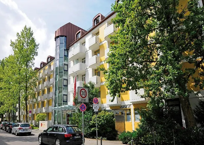 Hotell Leonardo & Residenz 4*