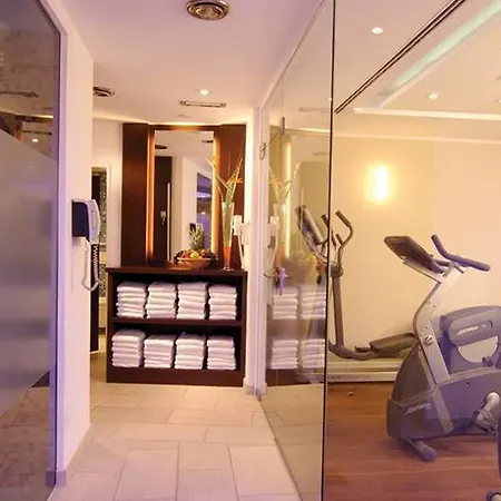 Hotel Leonardo & Residenz Munich