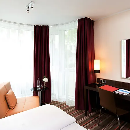 Leonardo & Residenz ホテル 4*